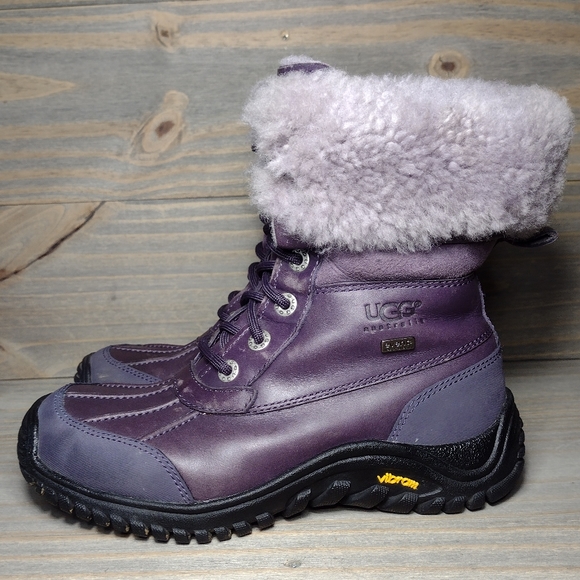 UGG Adirondack ll Leather Waterproof Vibram Boots Womens Size 5 Purple - Picture 3 of 8